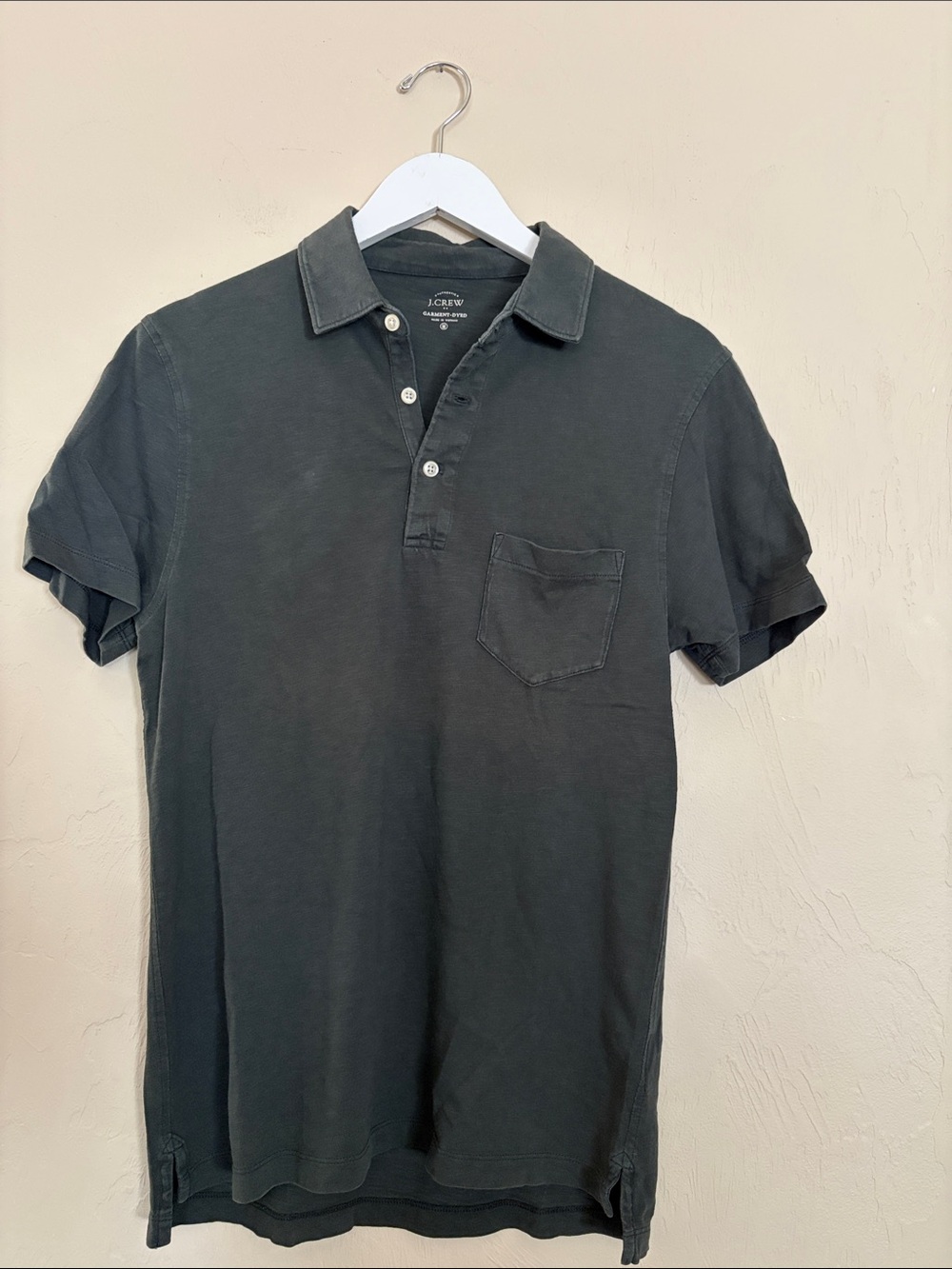 J. Crew Men's Garment Dyed Short Sleeve Pocket Polo. Excellent Condition!